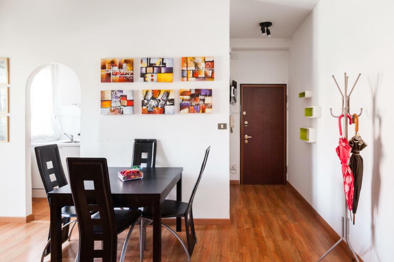 Milano Apartment Ana Luaran gambar